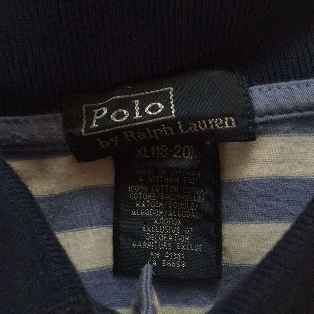 Polo Button-Up - Picture 2 of 4